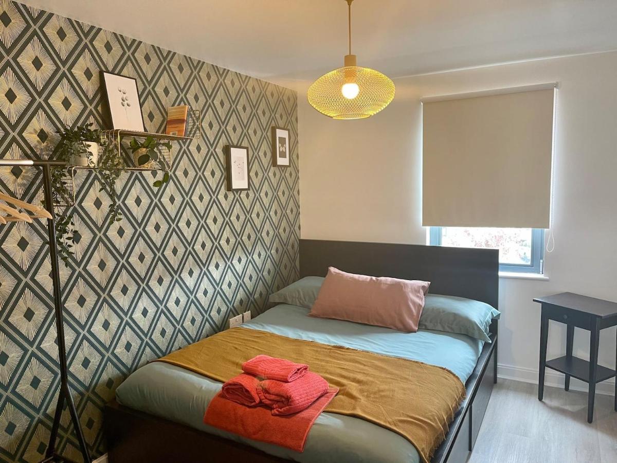 Family Friendly Maritime Apartment Swansea Bagian luar foto