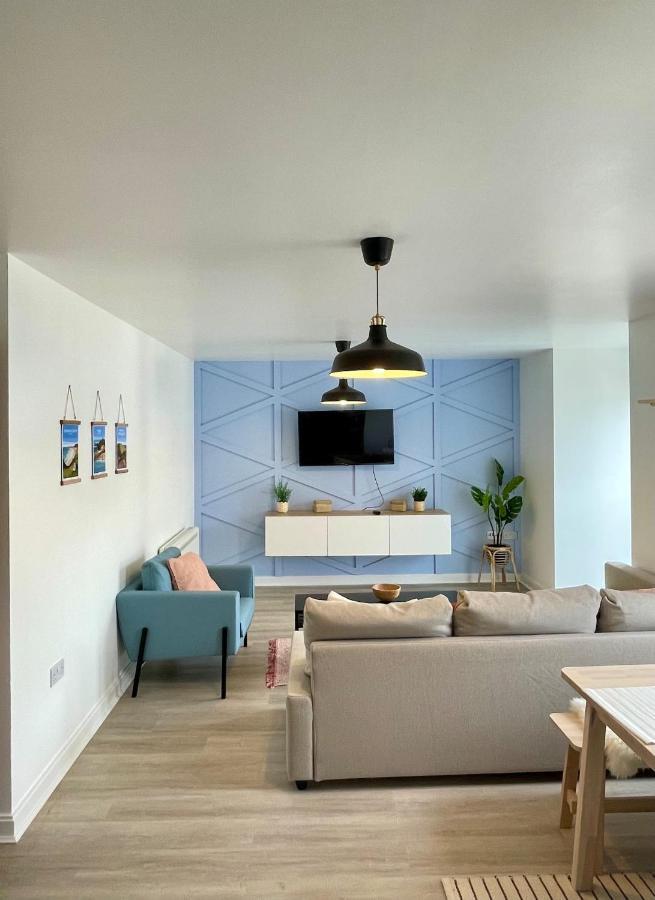 Family Friendly Maritime Apartment Swansea Bagian luar foto
